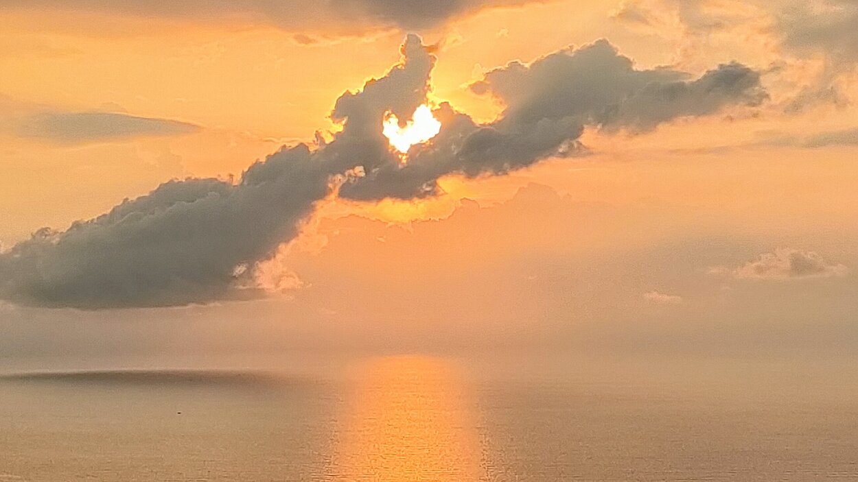 タオ島朝日