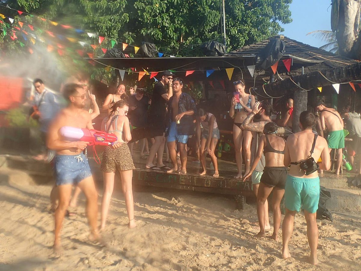 ソンクラン、タイの旧正月、水掛祭り